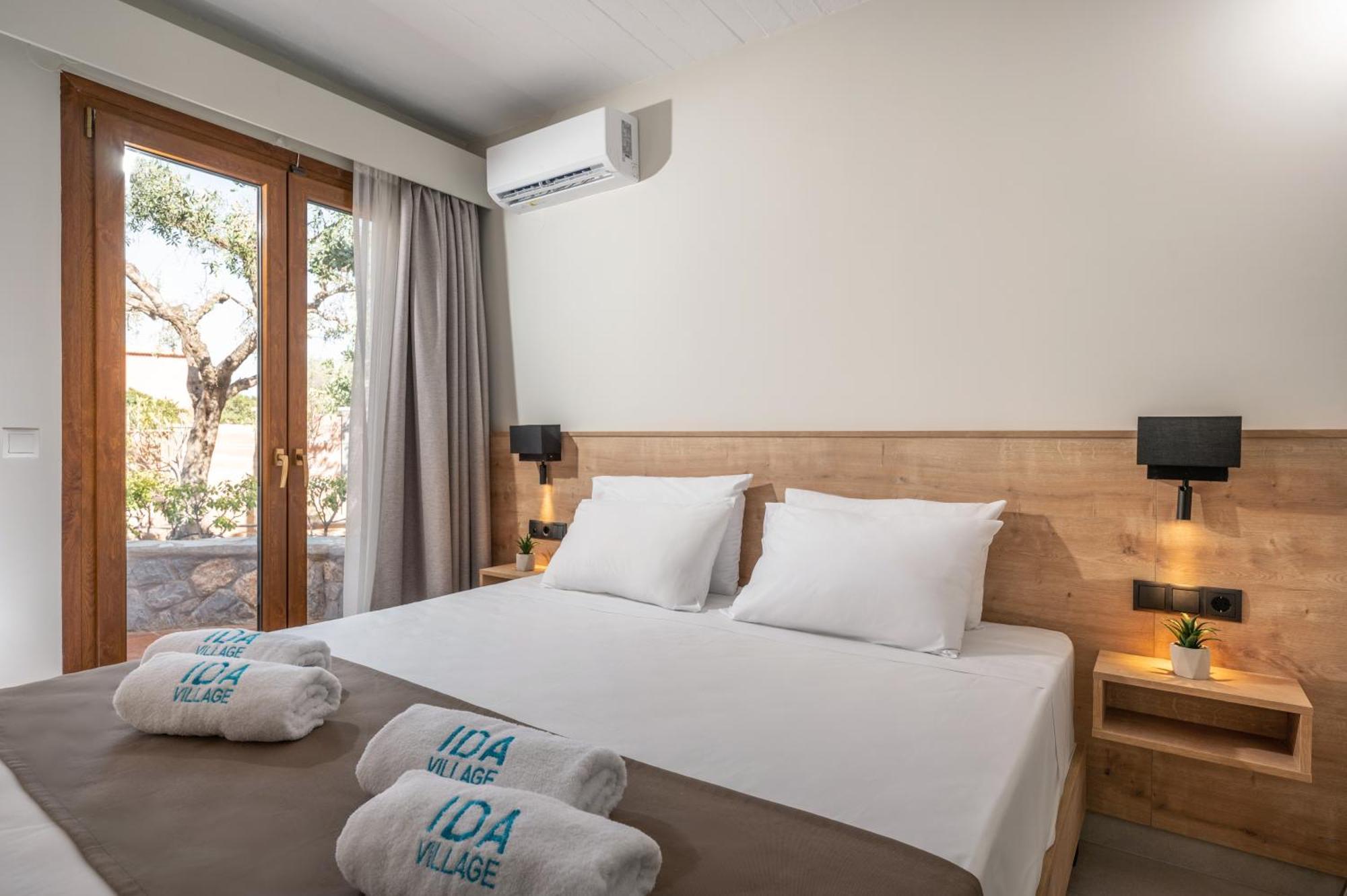 Ida Village Aparthotel